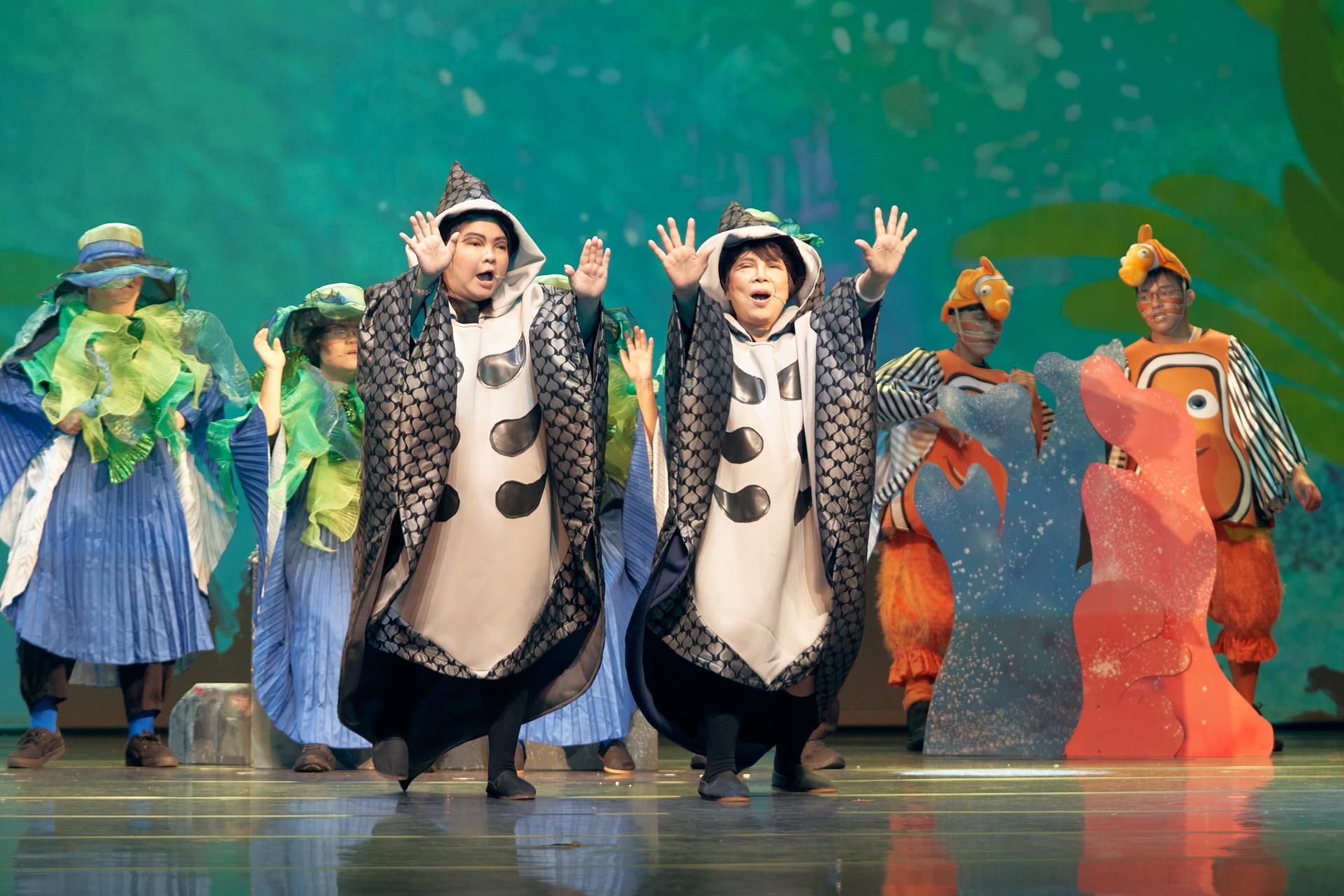 正式演出 . '-' . 6