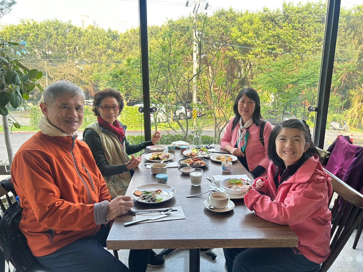 好簡單的難題:父母總希望能給孩子更多-1