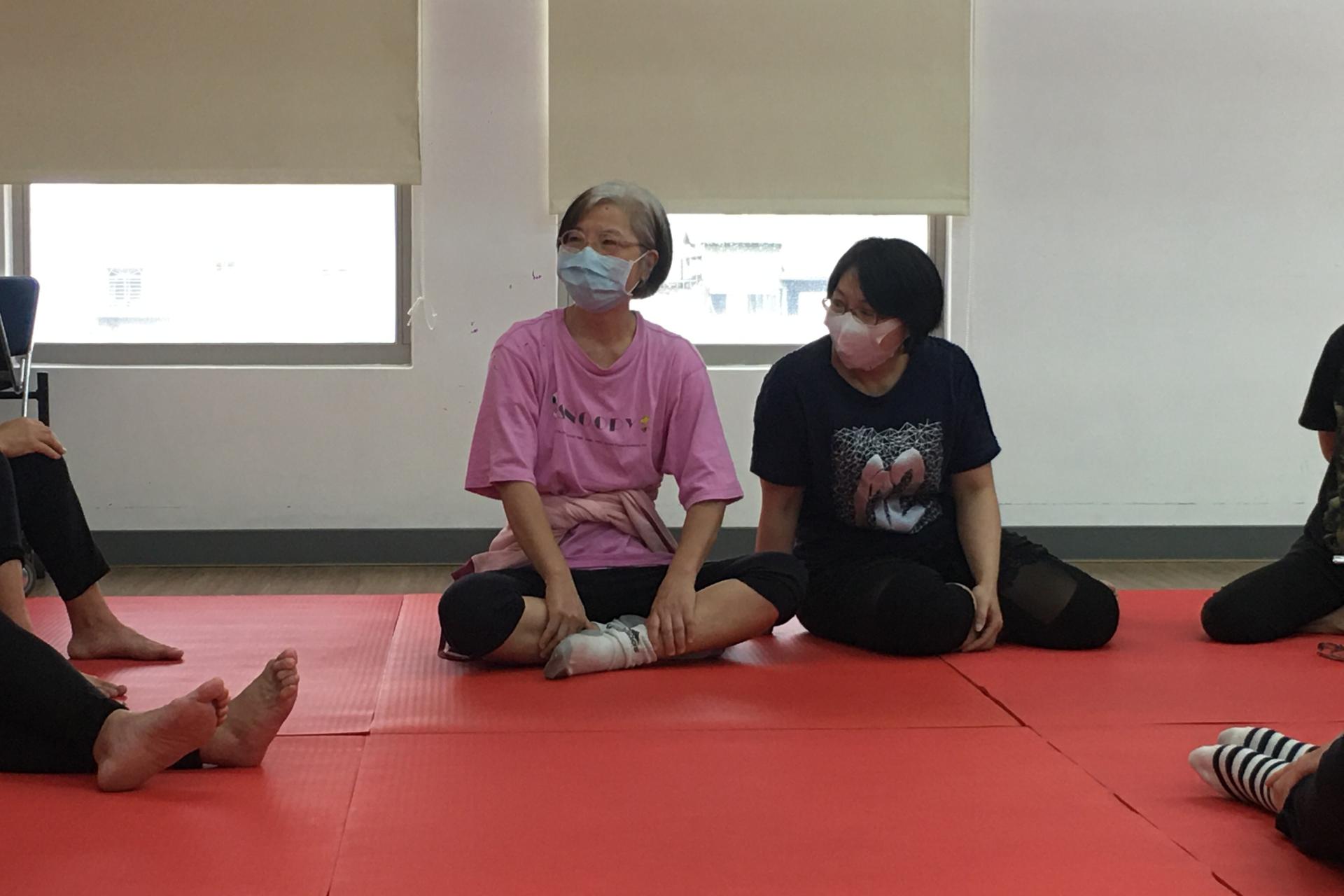 離開，不是逃避，而是深深的愛自己-0