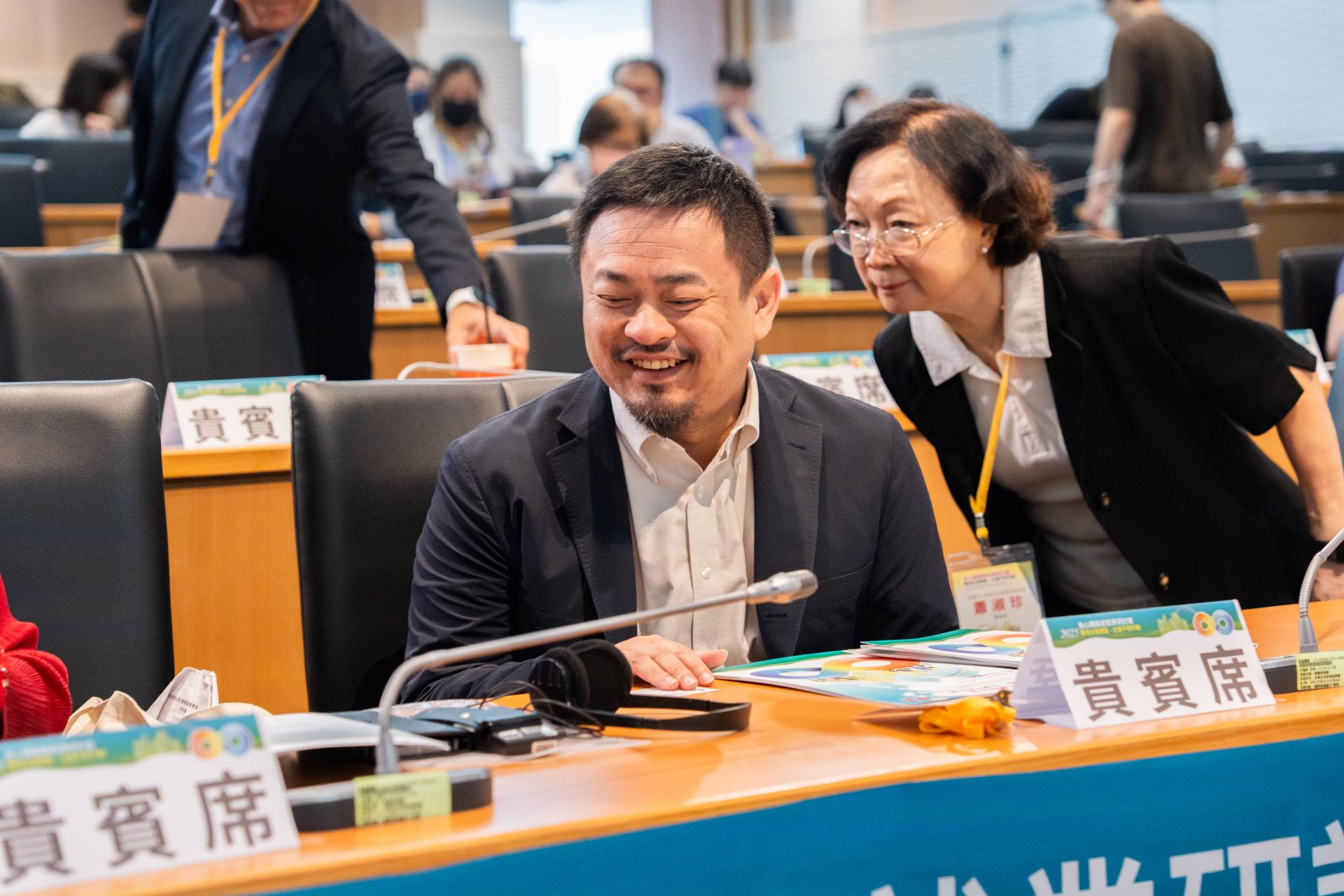 幕後花絮 . '-' . 2