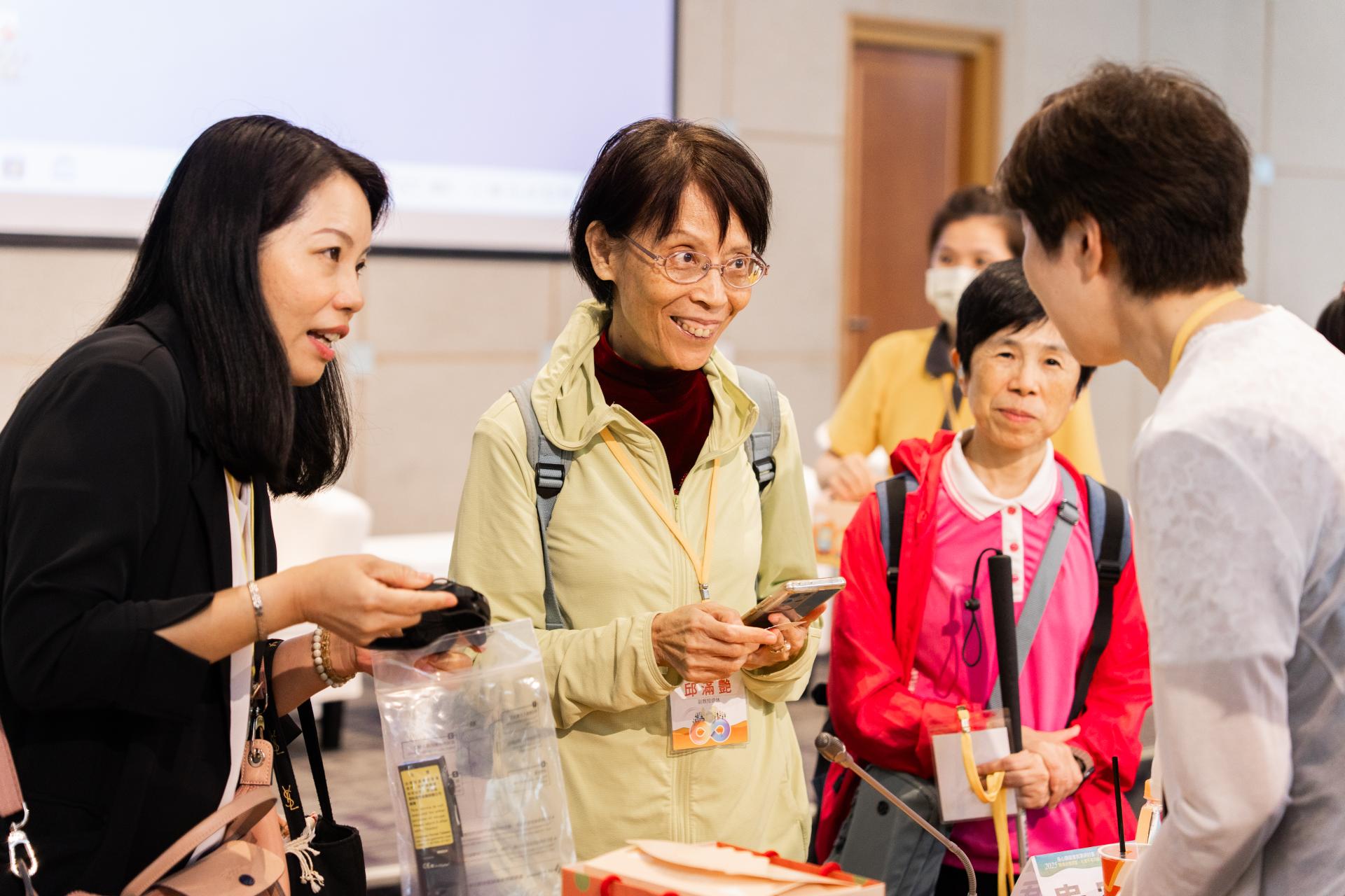 幕後花絮 . '-' . 0